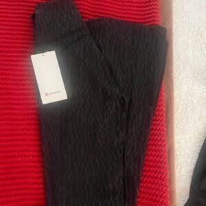 Groove SHR Flare Pant Nulu Brand New Size 4